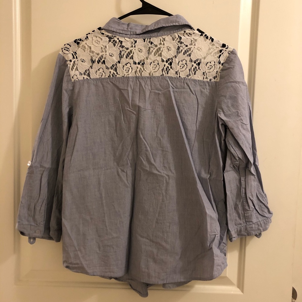 Button down with lace! - Picture 2 of 2